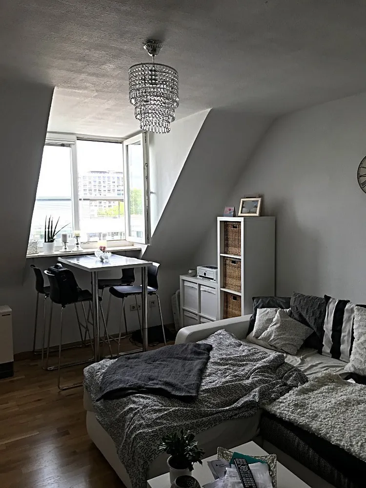 1 Zimmer Wohnung mit 25 m² in Freiburg im Breisgau – Bild 2