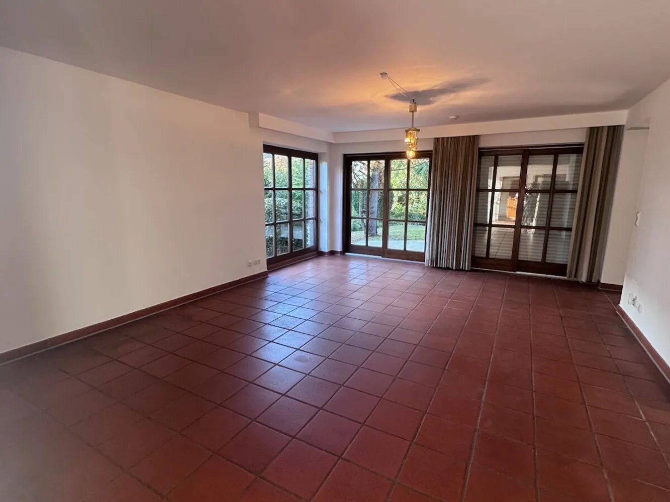 5 room house with 176 m² in Rodgau – Photo 3