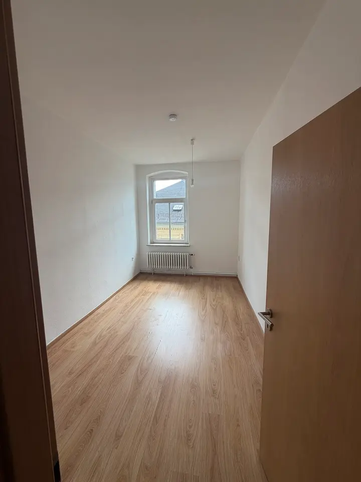 4 Zimmer Wohnung mit 130 m² in Halle (Saale) – Bild 4