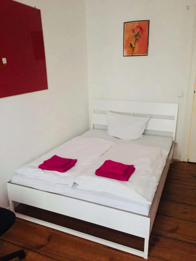 Shared room with 15 m² in Berlin – Photo 10