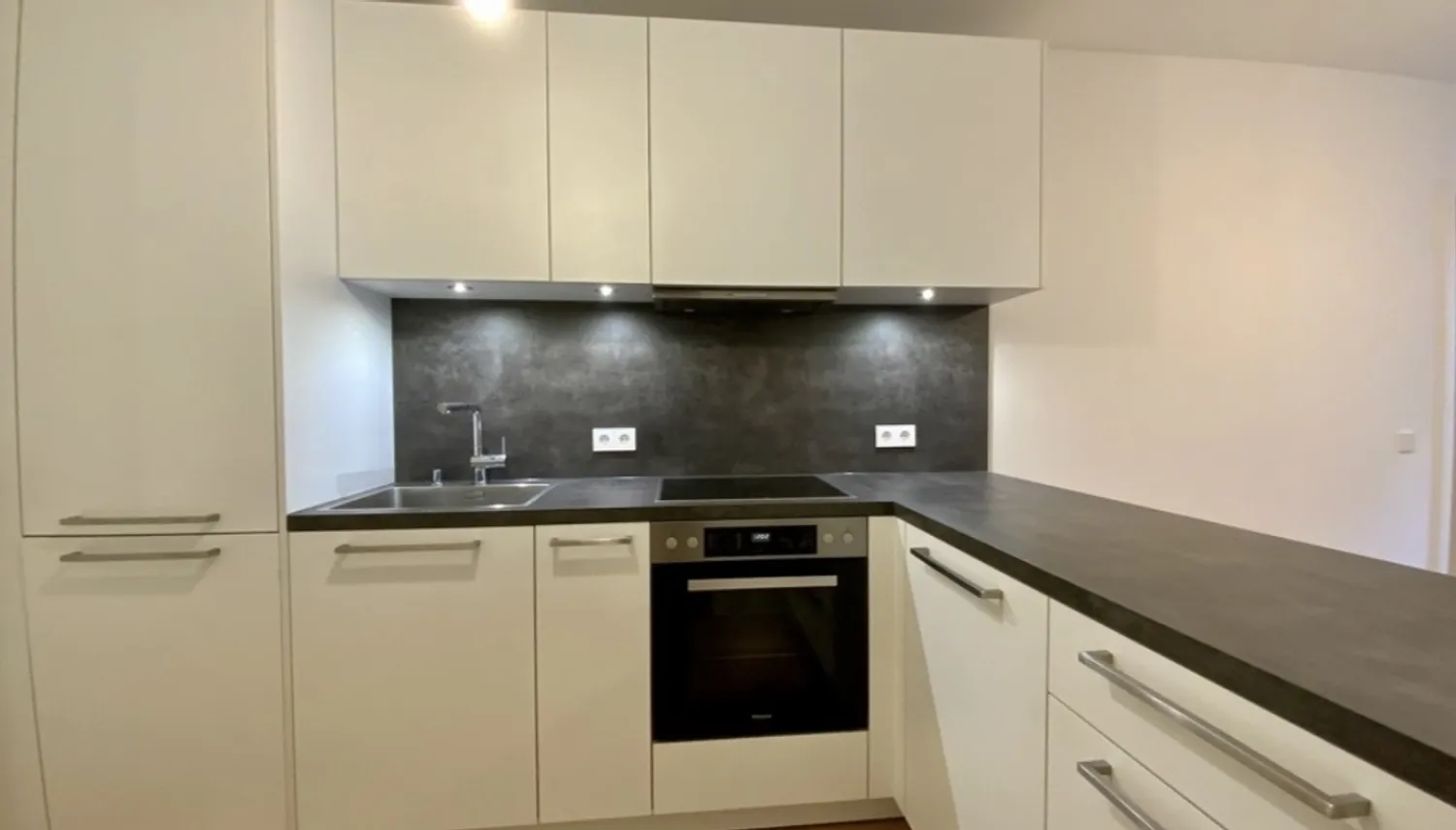 2 Zimmer Wohnung mit 71 m² in Düsseldorf – Bild 7