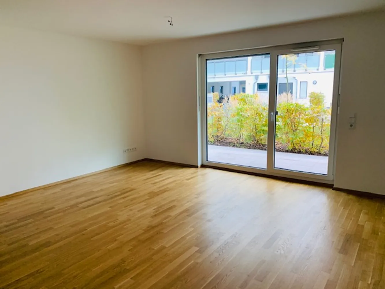 2 room apartment with 62 m² in Frankfurt am Main – Photo 1