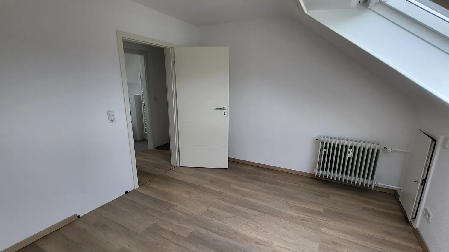 3 Zimmer Wohnung mit 45 m² in Karlsruhe – Bild 3