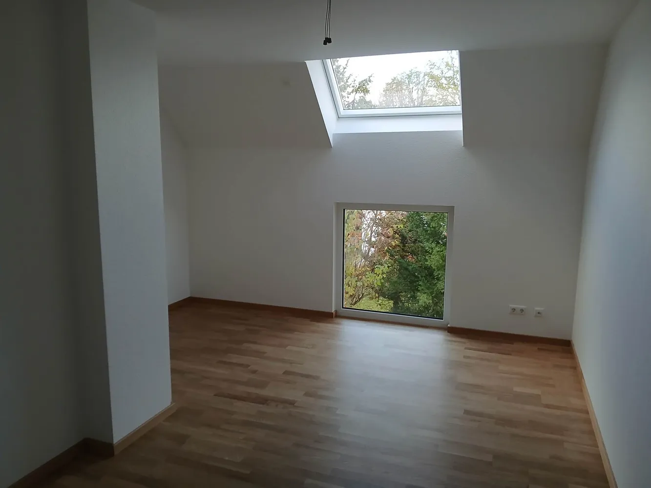 6 Zimmer Haus mit 233 m² in München – Bild 3