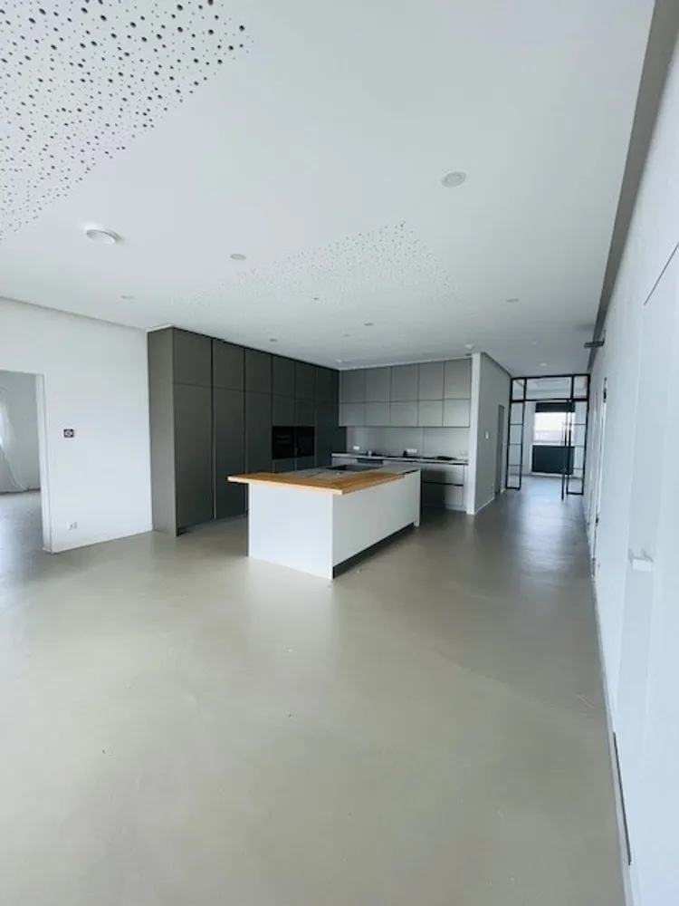 4 Zimmer Wohnung mit 207 m² in Kaufbeuren – Bild 3
