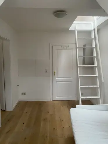2 Zimmer Wohnung mit 28 m² in Köln – Bild 5