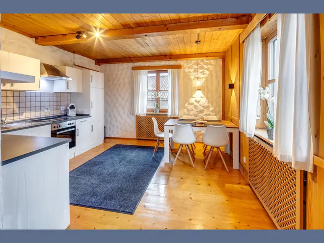 4 Zimmer Wohnung mit 140 m² in München – Bild 7