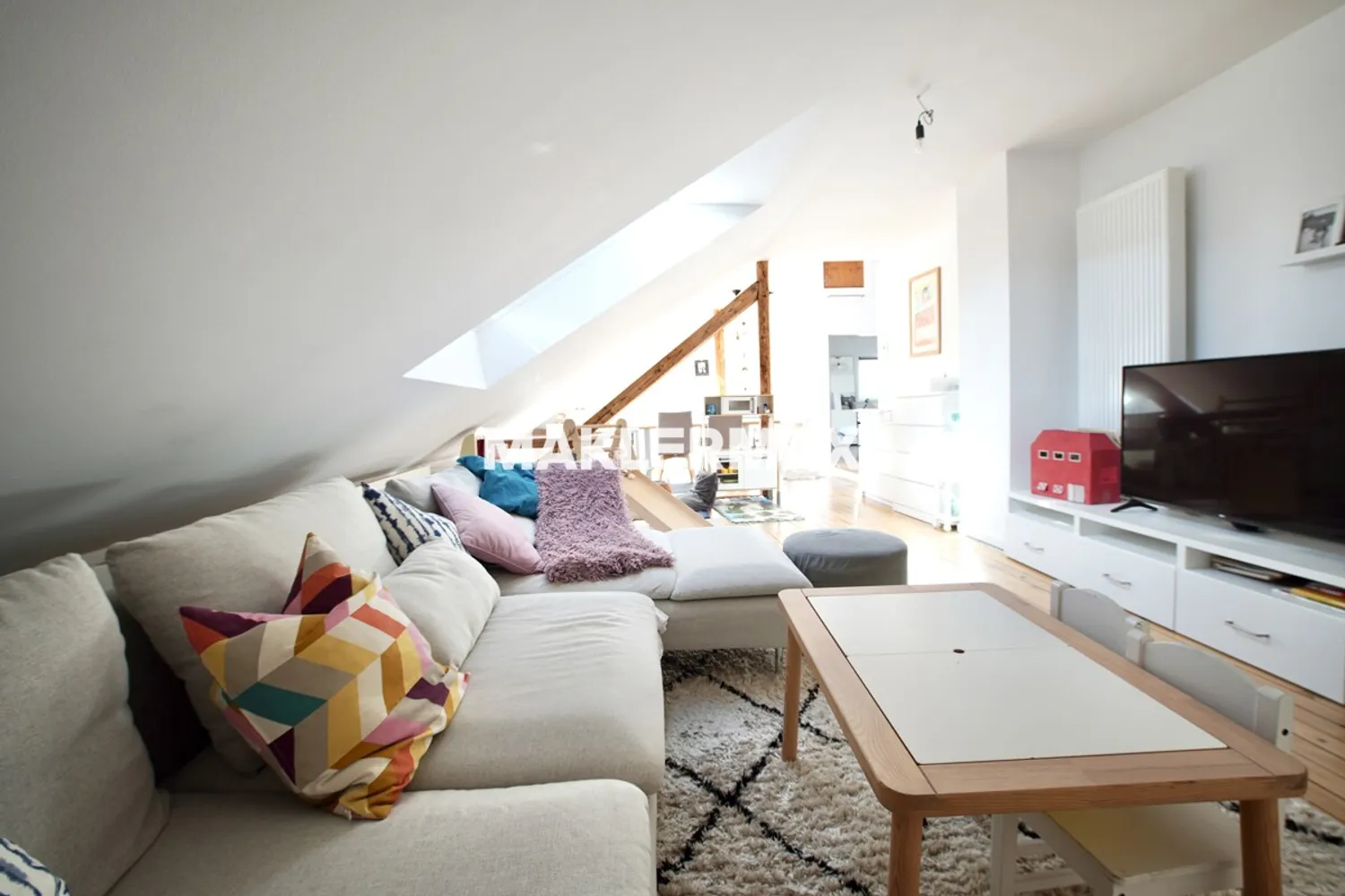 3 Zimmer Wohnung mit 87 m² in Stuttgart – Bild 4