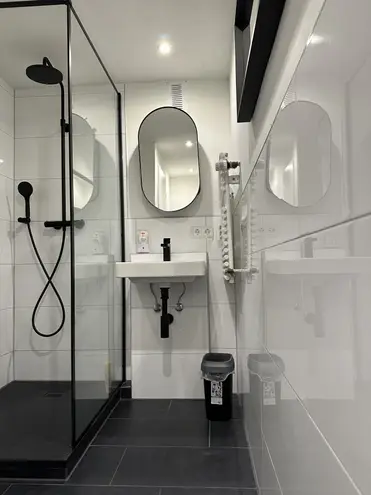 2 Zimmer Wohnung mit 44 m² in Düsseldorf – Bild 4