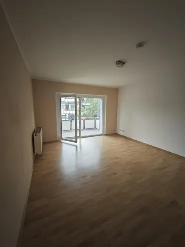 2 Zimmer Wohnung mit 55 m² in Köln – Bild 4