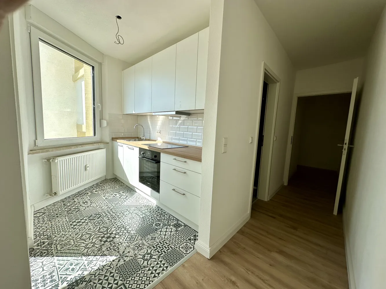 5 Zimmer Wohnung mit 92 m² in Karlsruhe – Bild 3