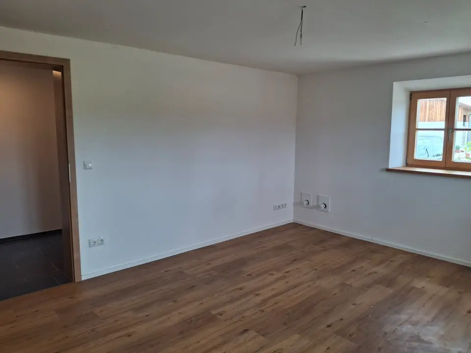 2 Zimmer Wohnung mit 75 m² in Traunstein – Bild 1