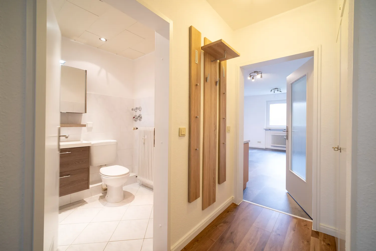 2 Zimmer Wohnung mit 70 m² in Wiesbaden – Bild 1