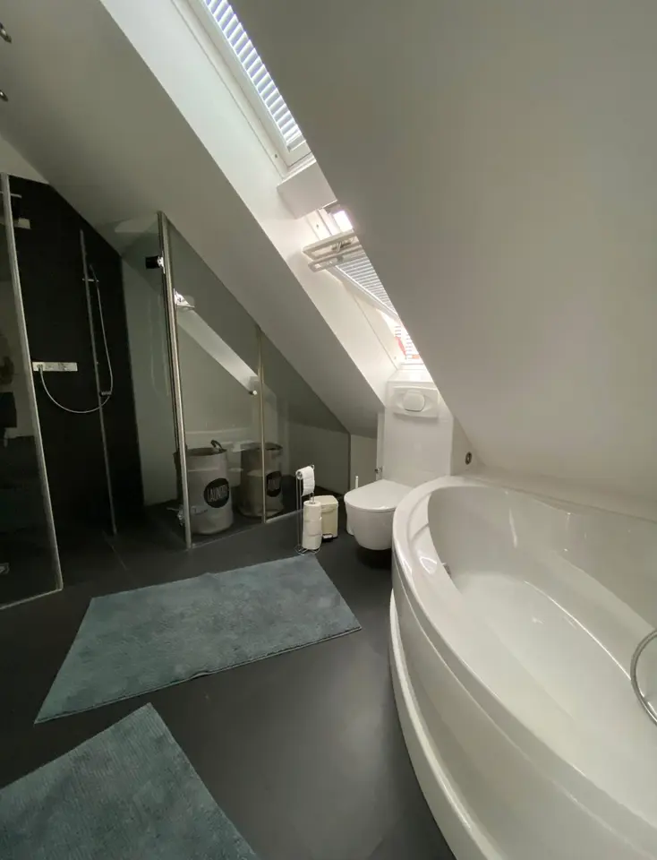 5 Zimmer Wohnung mit 110 m² in Karlsruhe – Bild 8