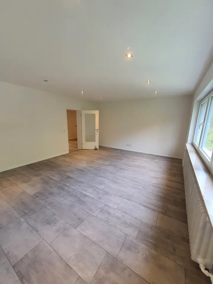 3 Zimmer Wohnung mit 90 m² in Saarbrücken – Bild 2