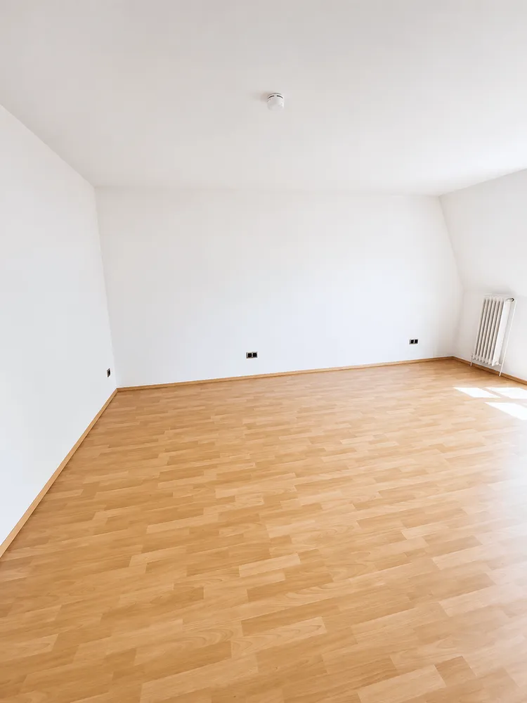 3 Zimmer Wohnung mit 82 m² in Bremen – Bild 2
