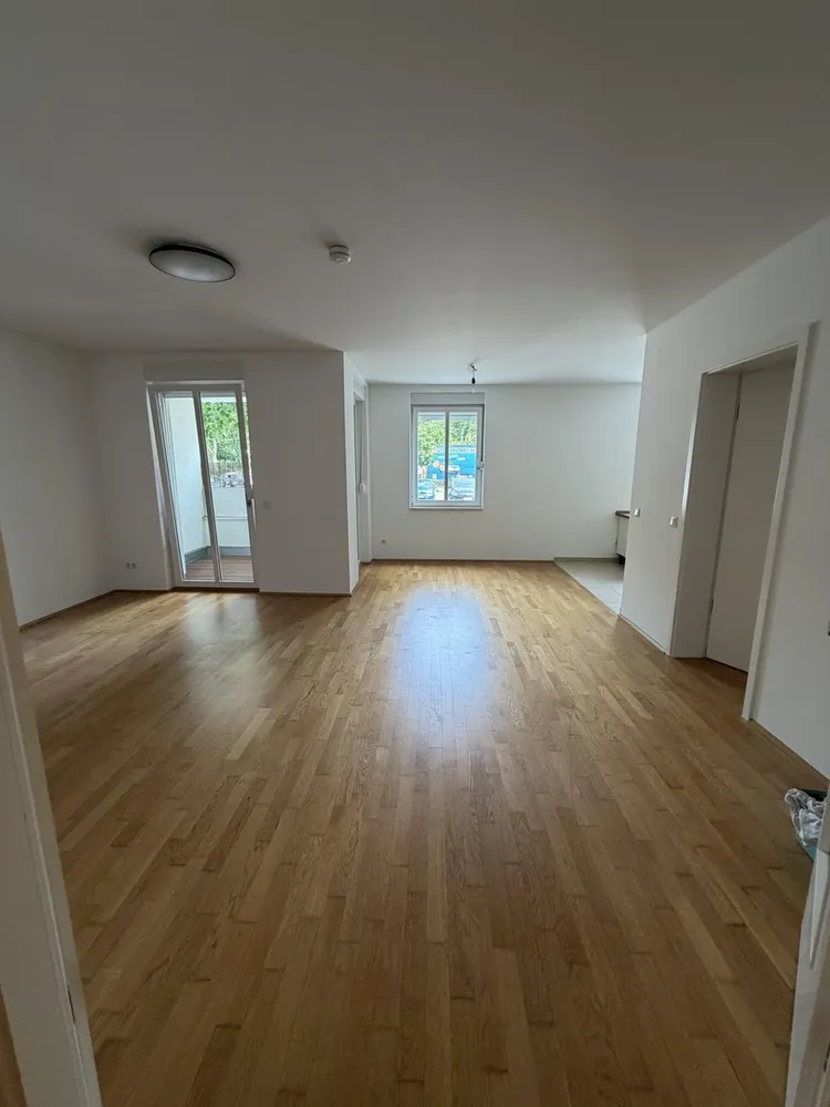 2 room apartment with 82 m² in Berlin – Photo 6