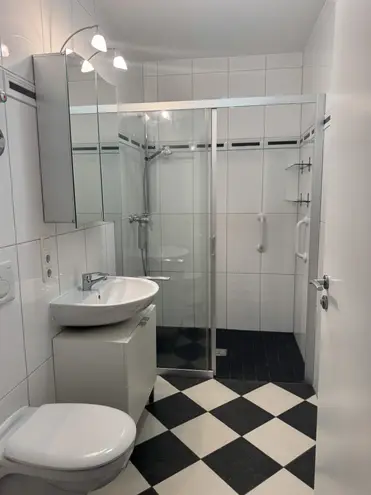 3 Zimmer Wohnung mit 88 m² in München – Bild 4