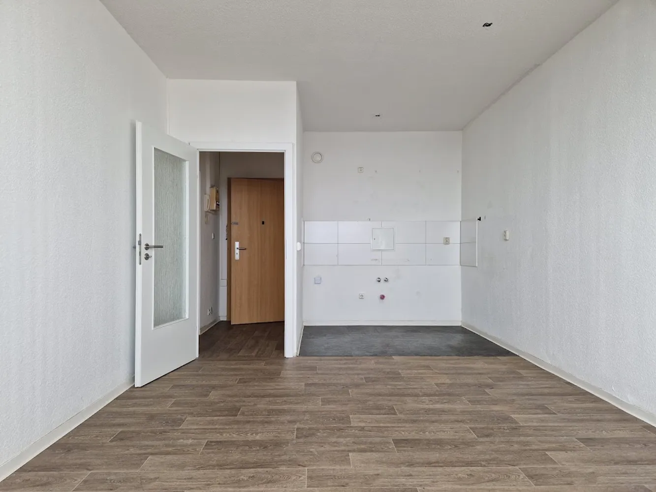 2 Zimmer Wohnung mit 45 m² in Halle (Saale) – Bild 2