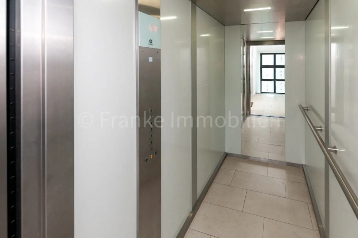 4 Zimmer Wohnung mit 115 m² in Dresden – Bild 11
