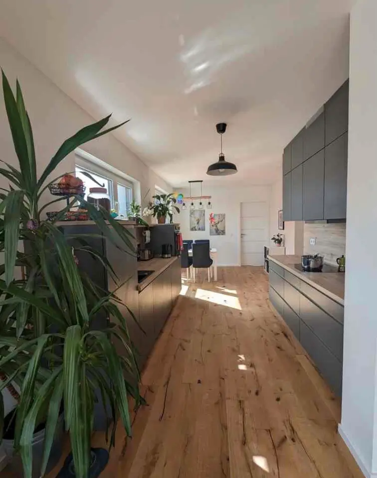 WG-Zimmer mit 120 m² in Borna – Bild 4