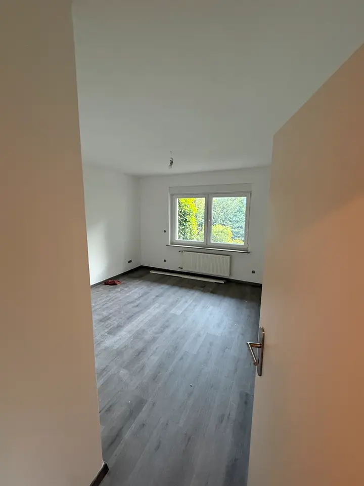 8 Zimmer Wohnung mit 188 m² in Lüdenscheid – Bild 3