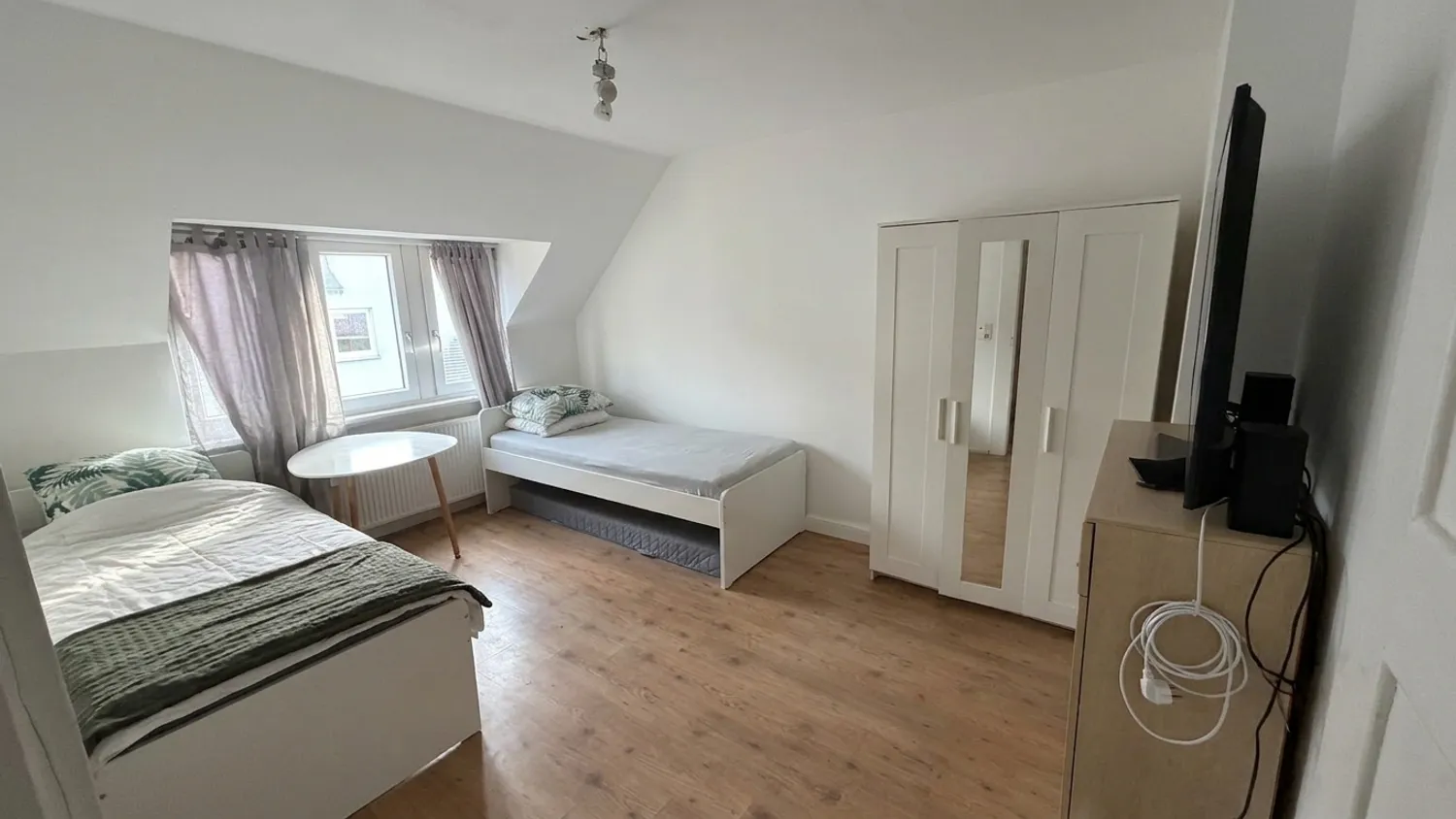 2 Zimmer Wohnung mit 42 m² in Pforzheim – Bild 4