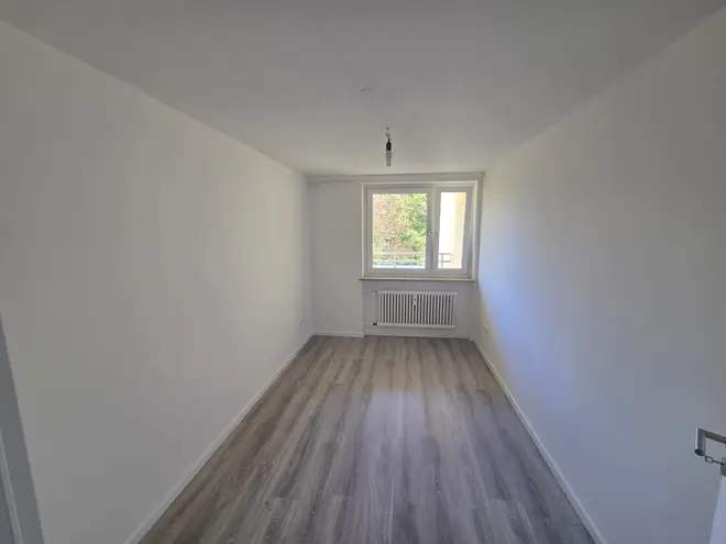 4 Zimmer Wohnung mit 80 m² in München – Bild 6
