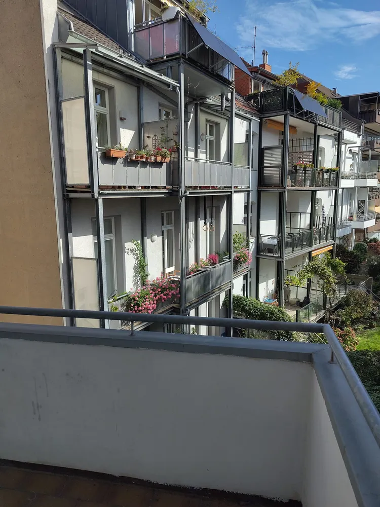 4 Zimmer Wohnung mit 117 m² in Düsseldorf – Bild 2