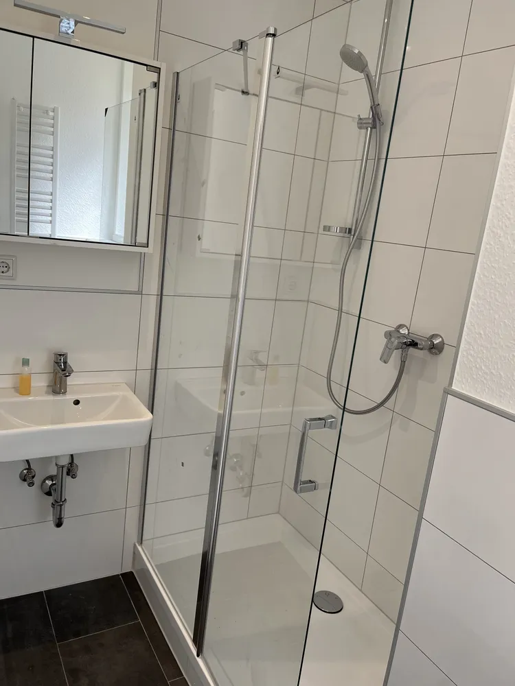 2 Zimmer Wohnung mit 51 m² in Krefeld – Bild 2