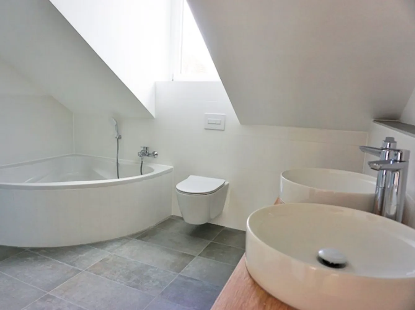 2 Zimmer Wohnung mit 122 m² in Coburg – Bild 7