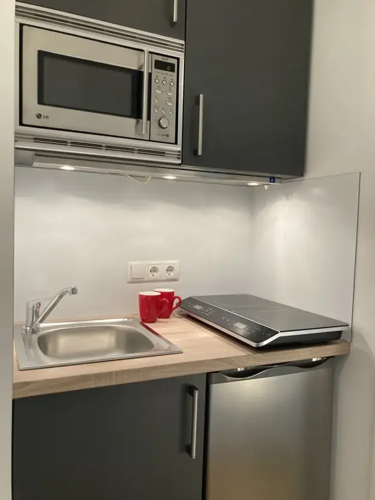 1 room apartment with 20 m² in Bonn – Photo 3