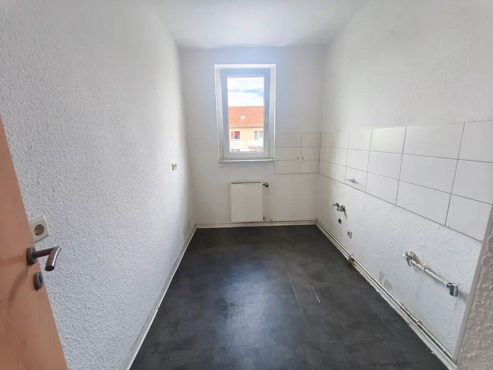 3 Zimmer Wohnung mit 59 m² in Merseburg – Bild 3