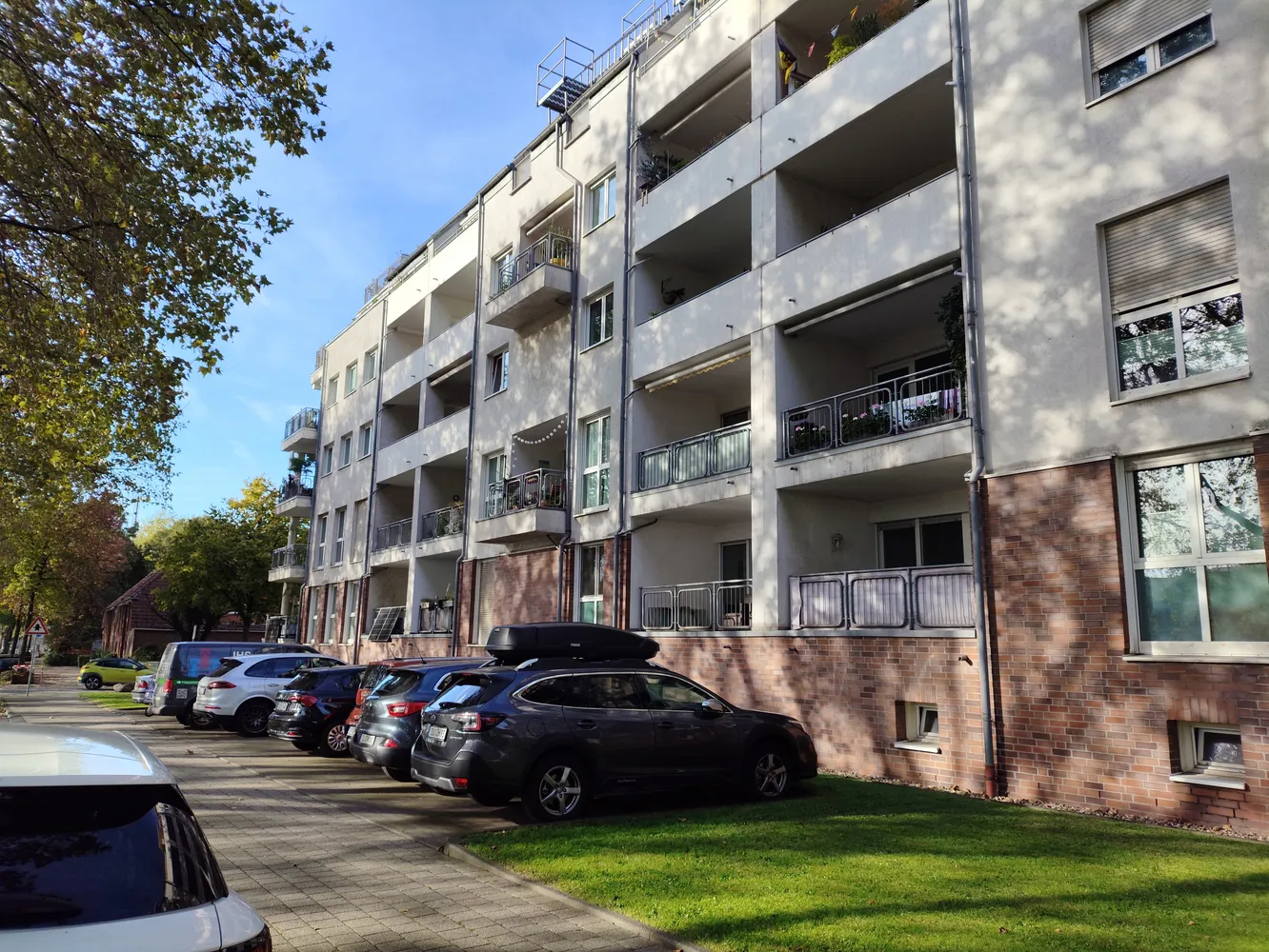 4 Zimmer Wohnung mit 87 m² in Duisburg – Bild 1