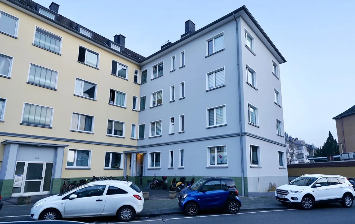 3 room apartment with 92 m² in Cologne – Photo 1