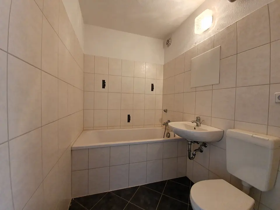 2 Zimmer Wohnung mit 55 m² in Zwickau – Bild 8