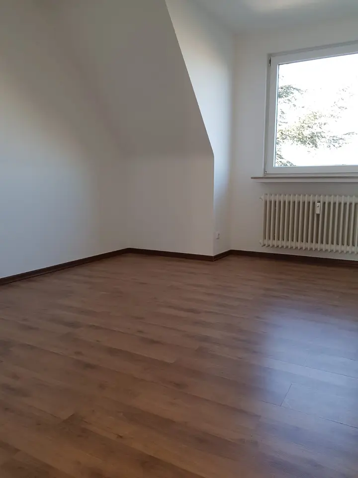 4 Zimmer Wohnung mit 92 m² in Bremerhaven – Bild 8