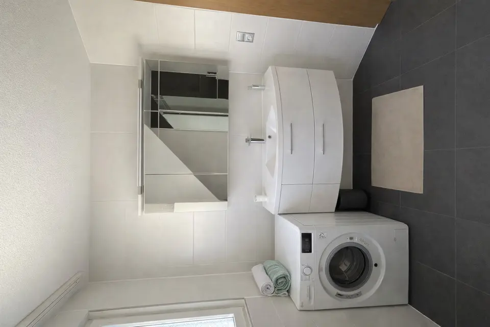 5 Zimmer Wohnung mit 135 m² in Pforzheim – Bild 9
