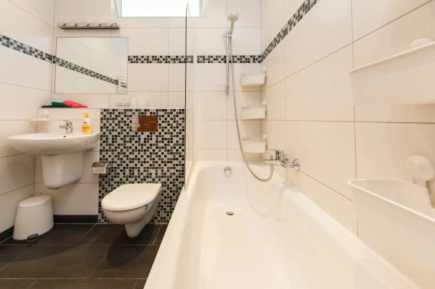 Shared room with 11 m² in Berlin – Photo 7