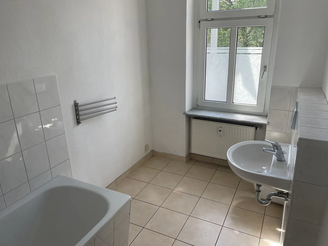 7 Zimmer Wohnung mit 140 m² in Leipzig – Bild 3