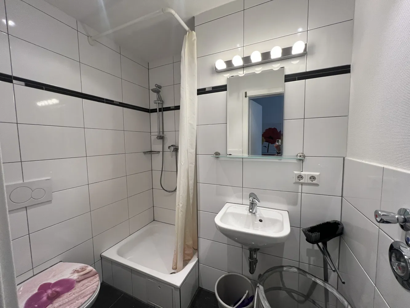 1 room apartment with 22 m² in Stuttgart – Photo 4