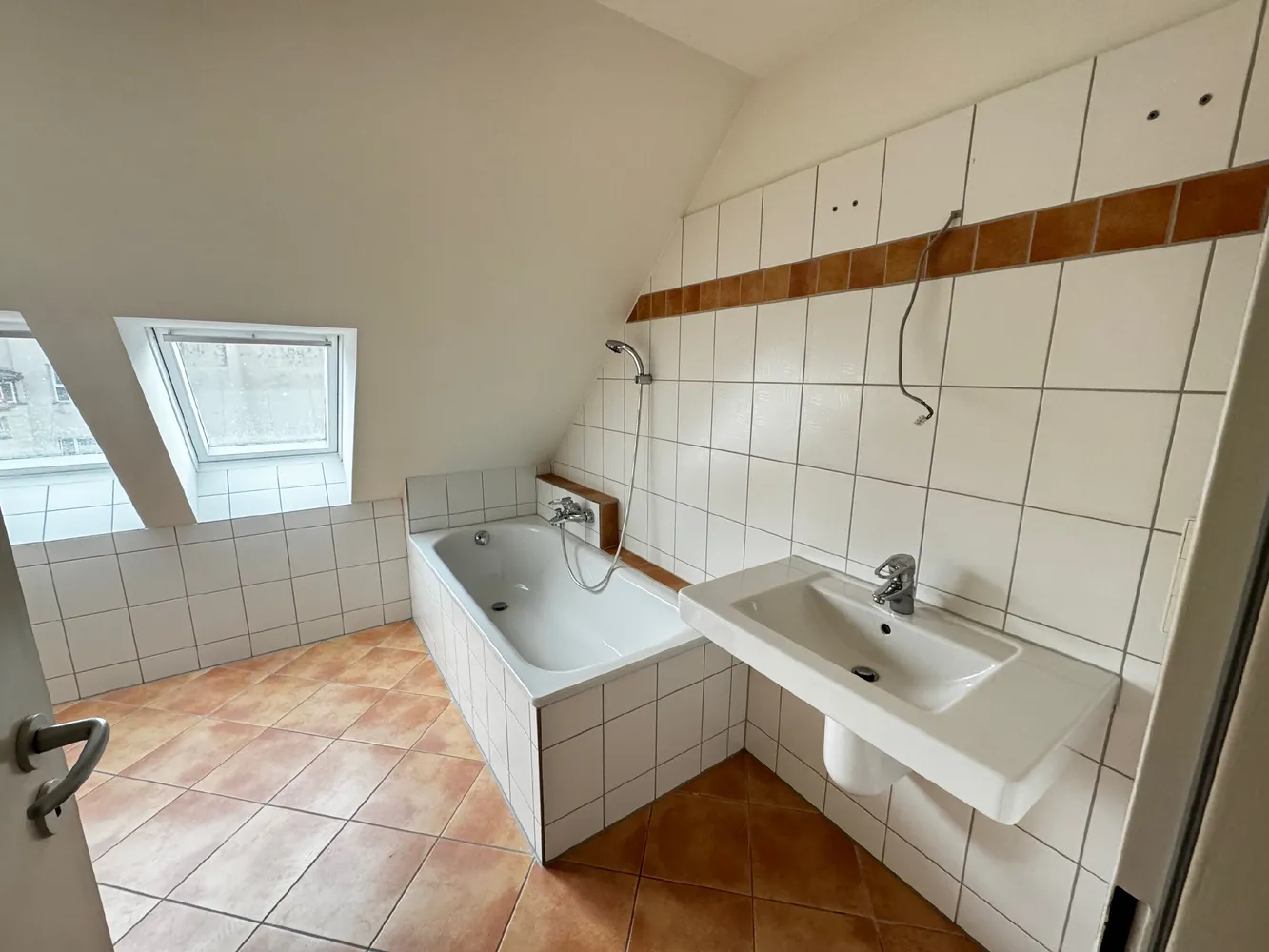 4 Zimmer Wohnung mit 120 m² in Hannover – Bild 7