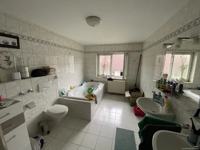4 Zimmer Wohnung mit 120 m² in Karlsruhe – Bild 8