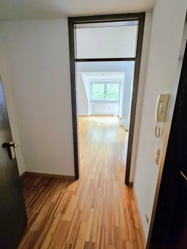 2 Zimmer Wohnung mit 57 m² in Nürnberg – Bild 2