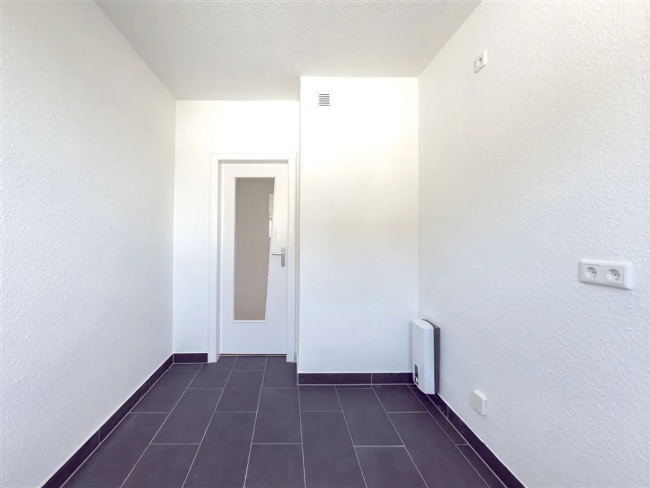 2 Zimmer Wohnung mit 68 m² in Düsseldorf – Bild 11