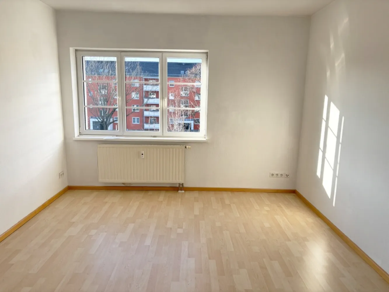 3 Zimmer Wohnung mit 65 m² in Dresden – Bild 2