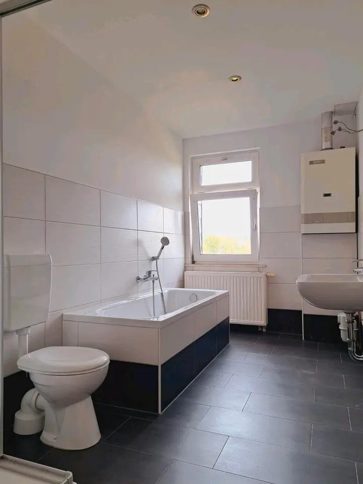 4 Zimmer Wohnung mit 95 m² in Aue-Bad Schlema – Bild 7