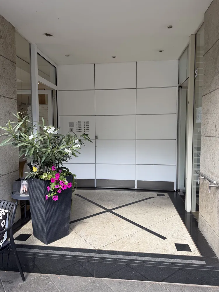 3 Zimmer Wohnung mit 112 m² in Düsseldorf – Bild 2