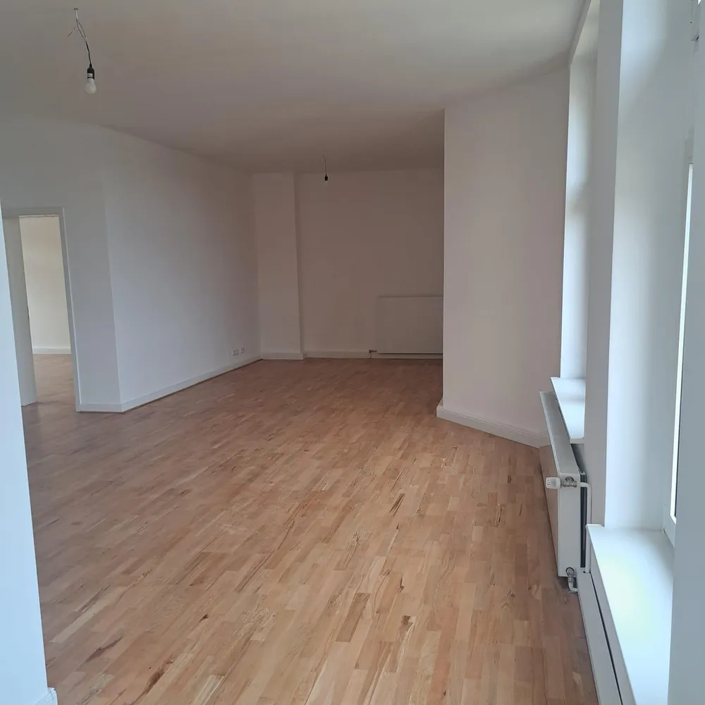 4 Zimmer Wohnung mit 141 m² in Berlin – Bild 2
