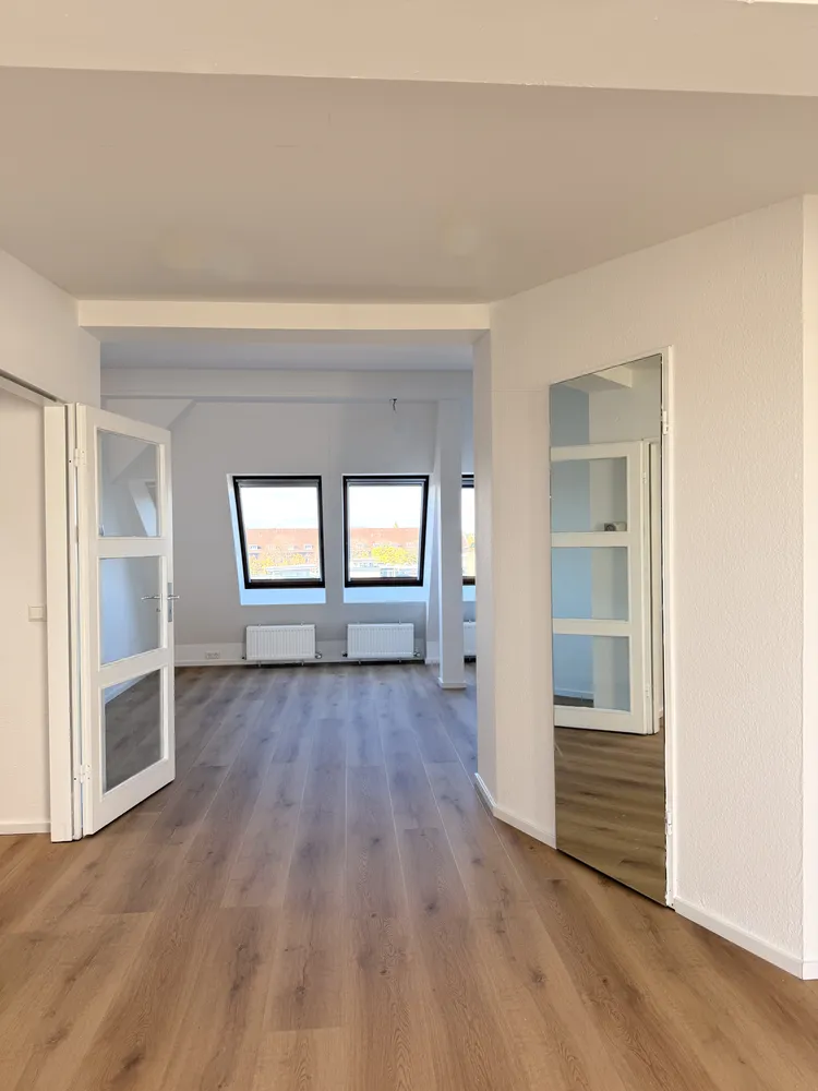 2 Zimmer Wohnung mit 79 m² in Berlin – Bild 10